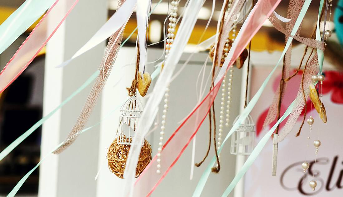 25 Places To Get The Most Original Bouquets